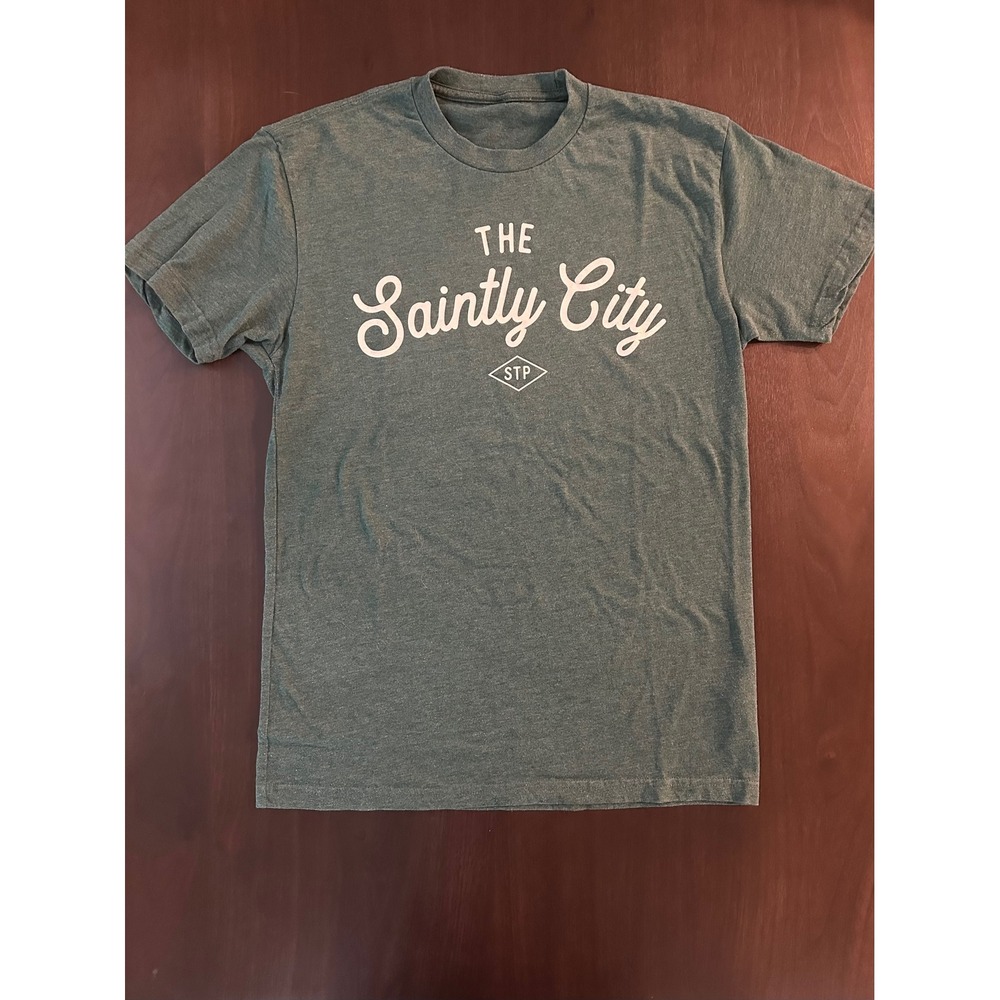 The Saintly City STP Graphic T-Shirt Mens Small Green Heathered Short Sleeve Tee